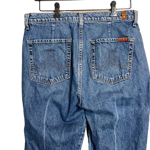 7 FOR ALL MANKIND MODERN HIGH WAIST FLARE A POCKET JEANS SiZE 31 - Picture 5 of 10